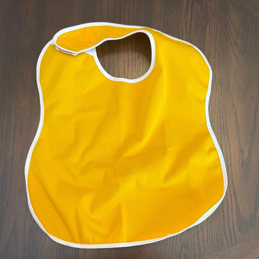 5 Pack Waterproof Baby Bib Set Snap Closure Wipe Clean Red Blue Green